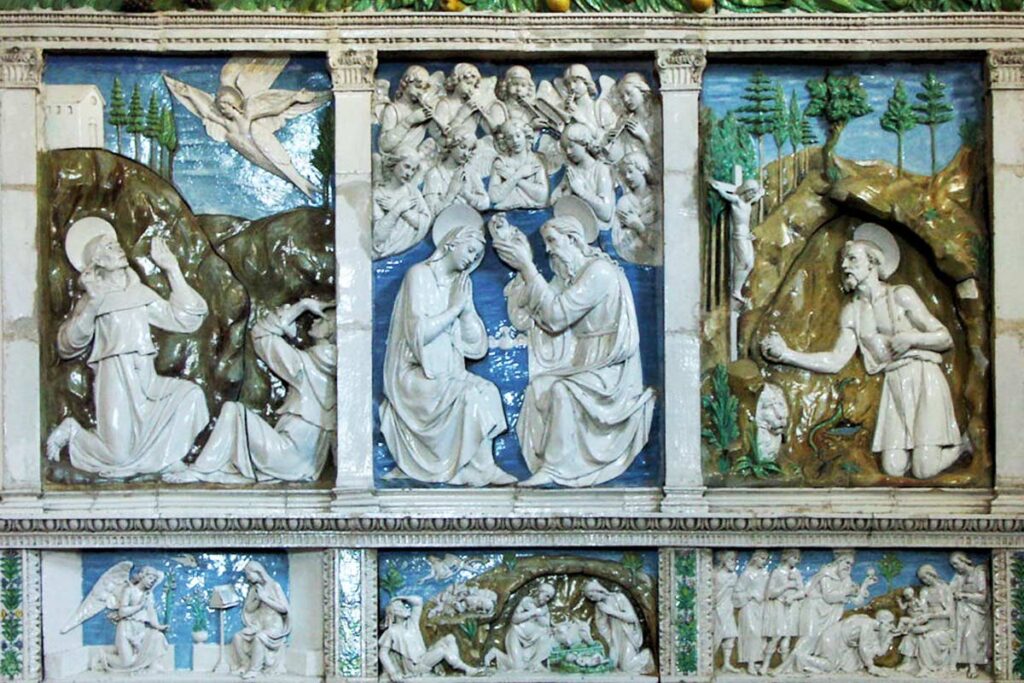 La storia piuttosto singolare della Pieve di Santa Fiora e la famosa collezione di opere di Andrea della Robbia, raccontate da Michele.